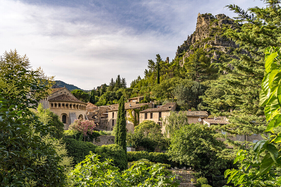  The medieval village and monastery of Saint-Guilhem-le-Désert, France, Europe 