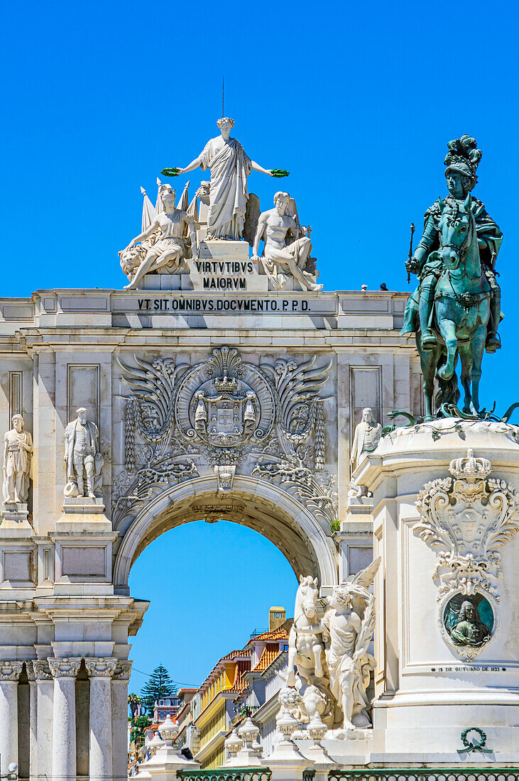  Detailed views of the Praça do Comércio (Terreiro do Paço) and the triumphal arch of Rua Augusta in Lisbon, Portugal 