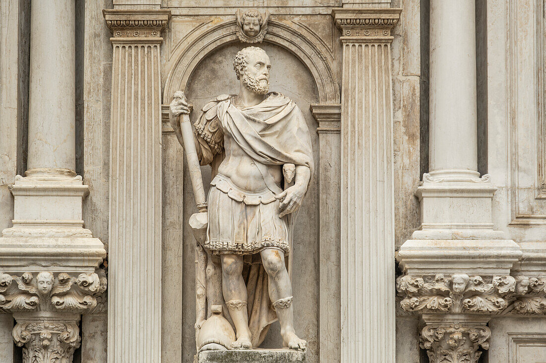 Statue of Duke della Rovere at the inner courtyard of Palazzo Ducale, Venice, Italy.