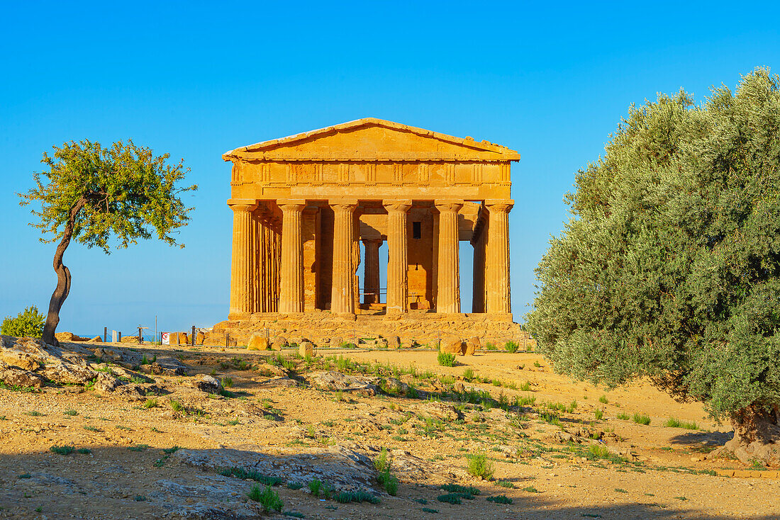 Concordia temple, Valley of Temples, Agrigento, Sicily, Italy