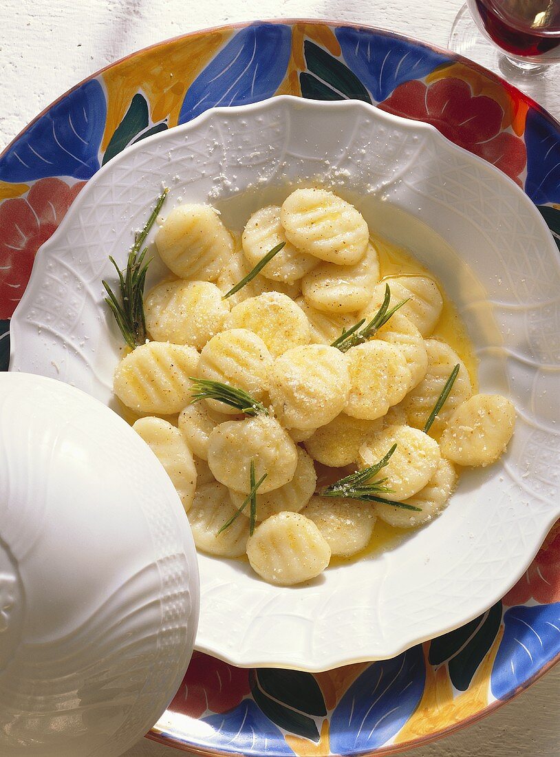 Gnocchi conditi (potato dumplings with rosemary, Italy)