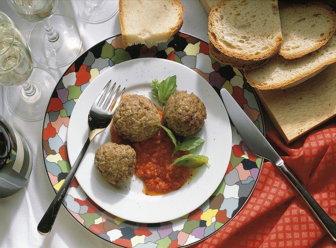 Polpette (meatballs with pepper sauce, Italy)