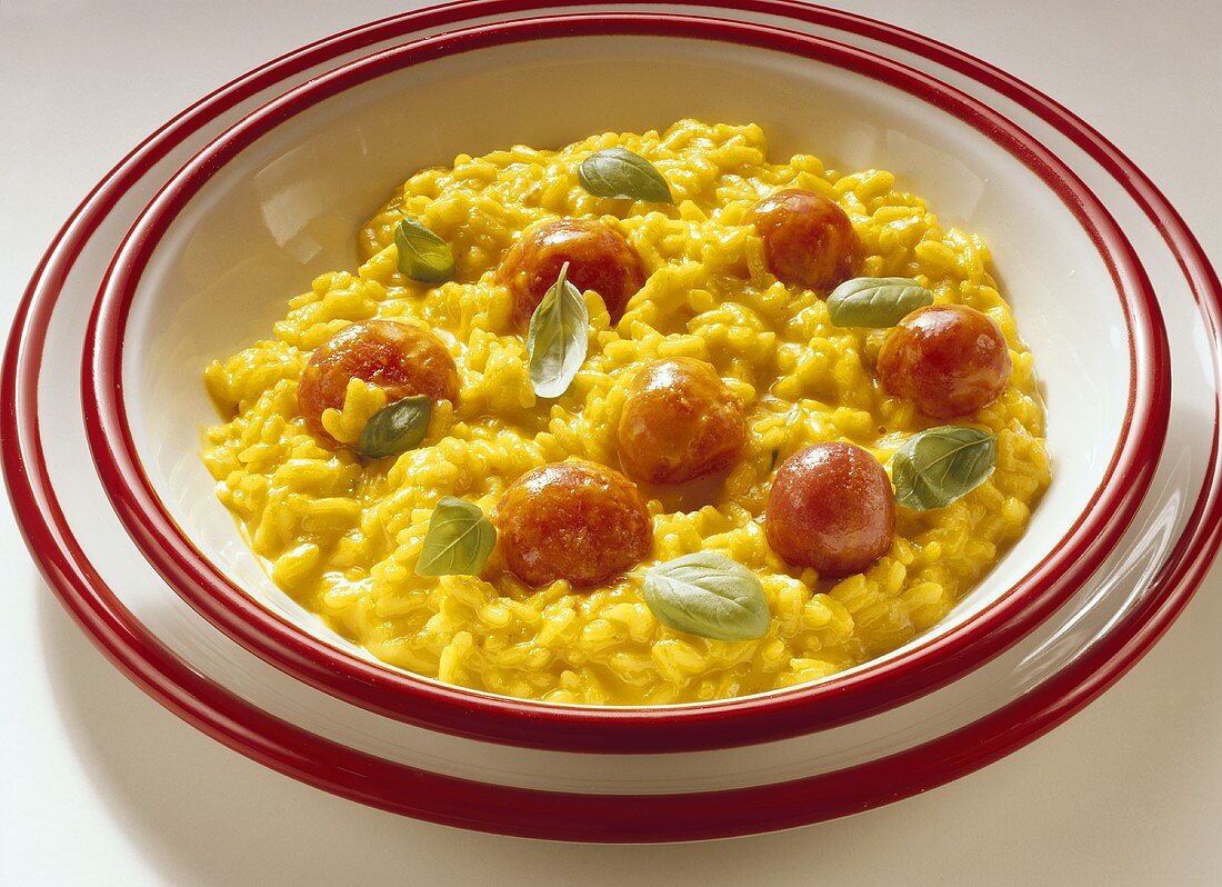 Risotto alla milanese mit Cherrytomaten (Italien)