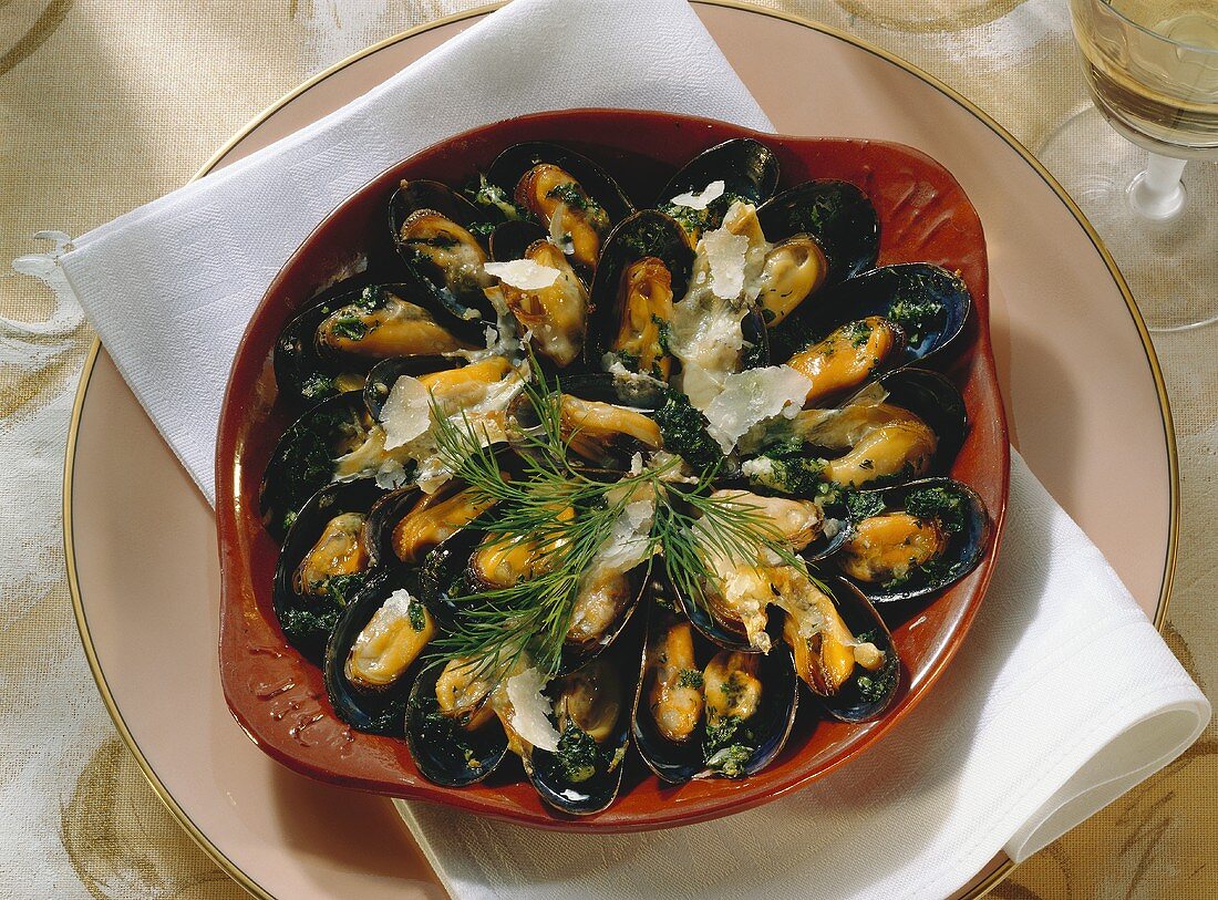 Blue Mussels with Parmesan au gratin