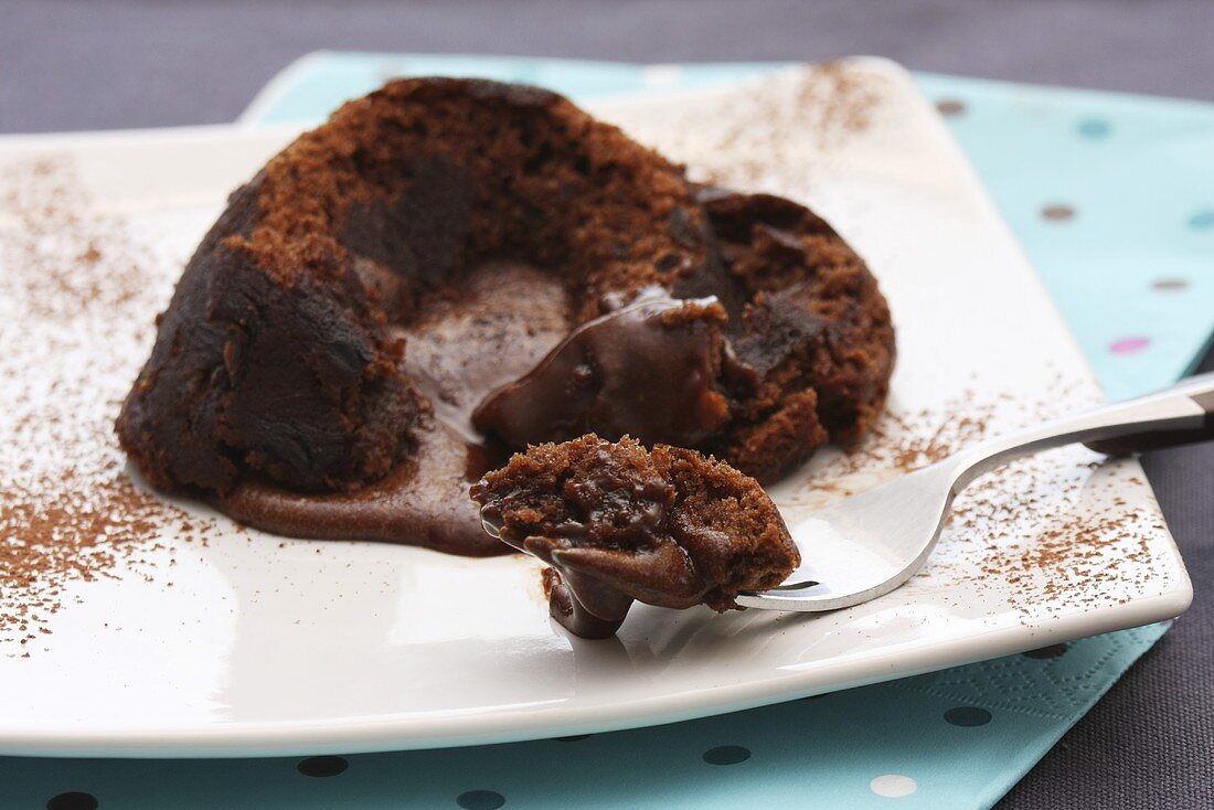 Schokoladenpudding mit flüssigem Kern