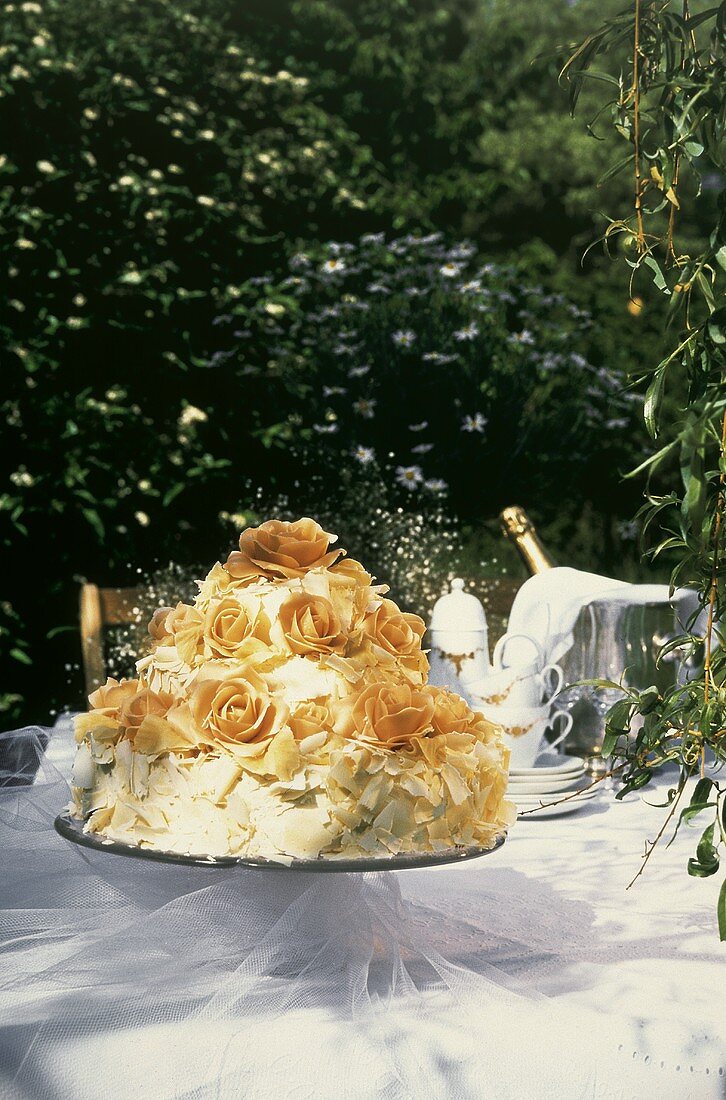 Wedding cake with marzipan roses
