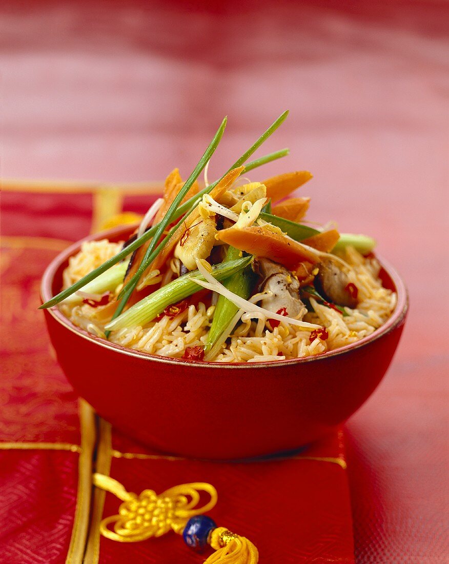 Fried rice with vegetables and mushrooms (Asia)