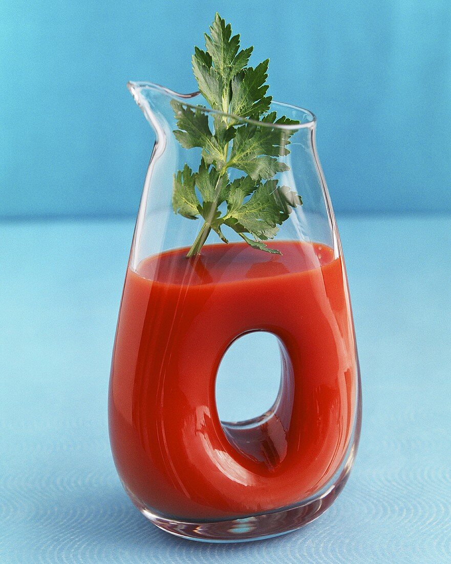 Tomato juice with parsley