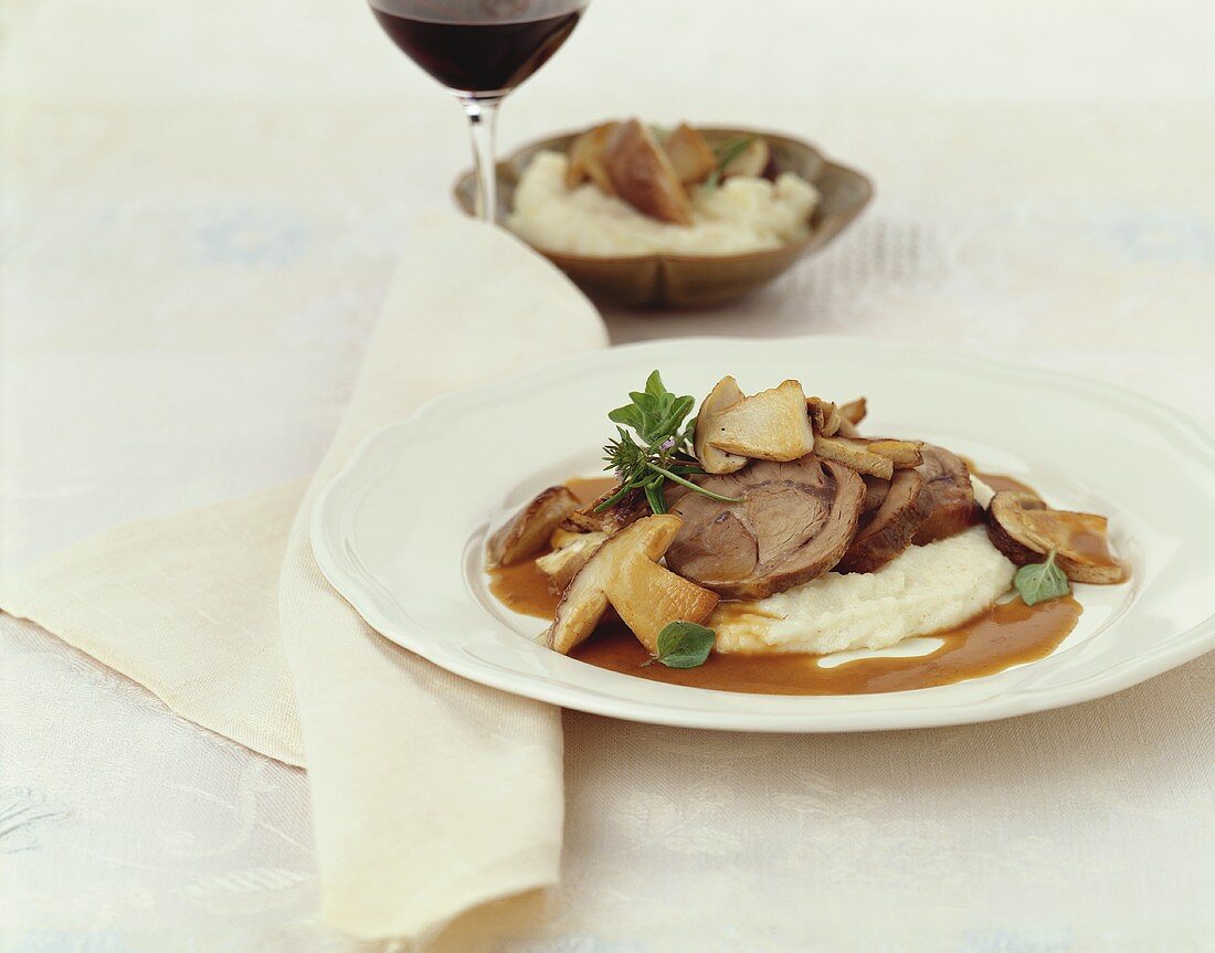 Braised veal rolls with ceps and mashed potato