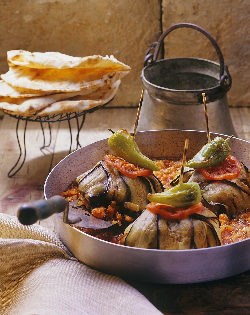 Patlicanli islim kebabi (aubergine roulade with lamb; Turkey)