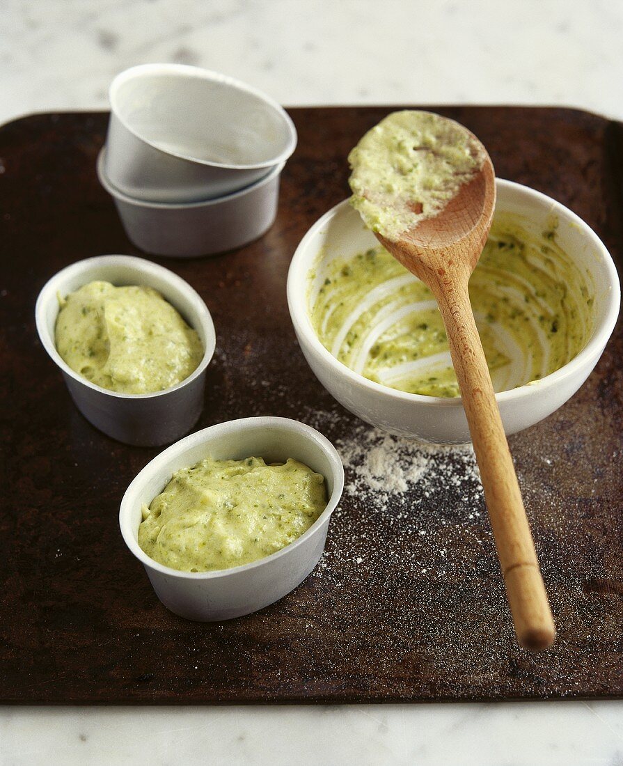 Home-made pistachio cream