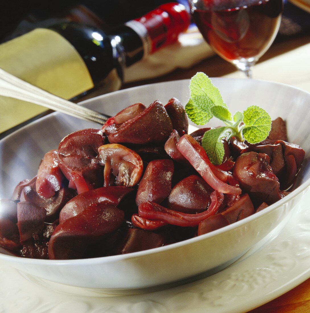 Kidney beans in red wine sauce