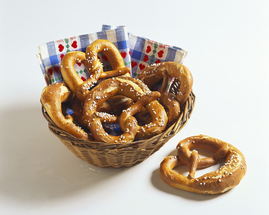 Salted pretzels in bread basket