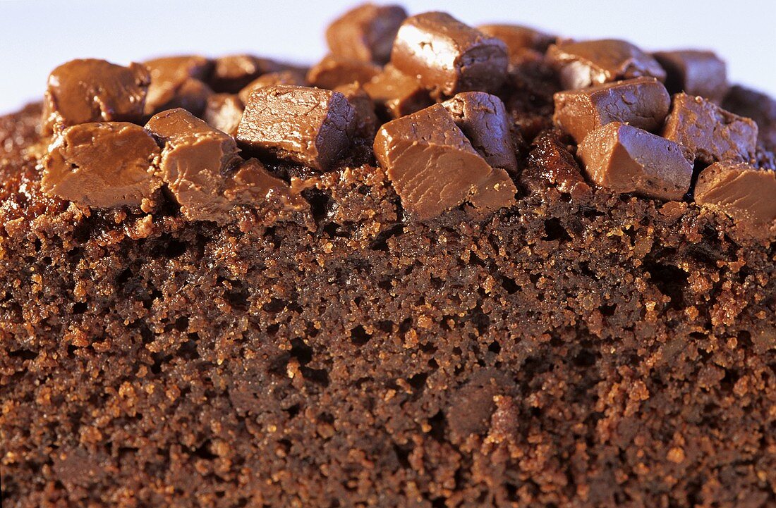 Chocolate cake (close-up)