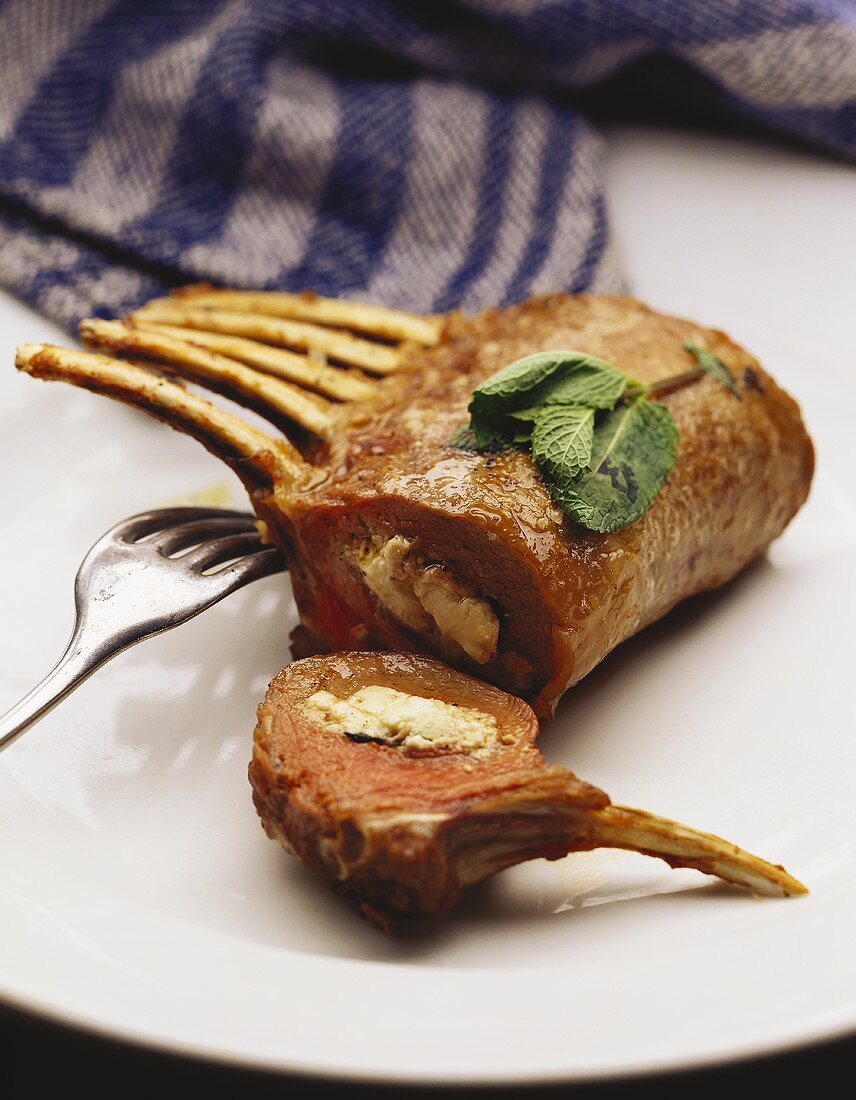 Rack of lamb with cheese stuffing