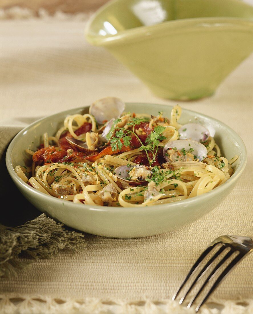 Linguine with clams and pancetta