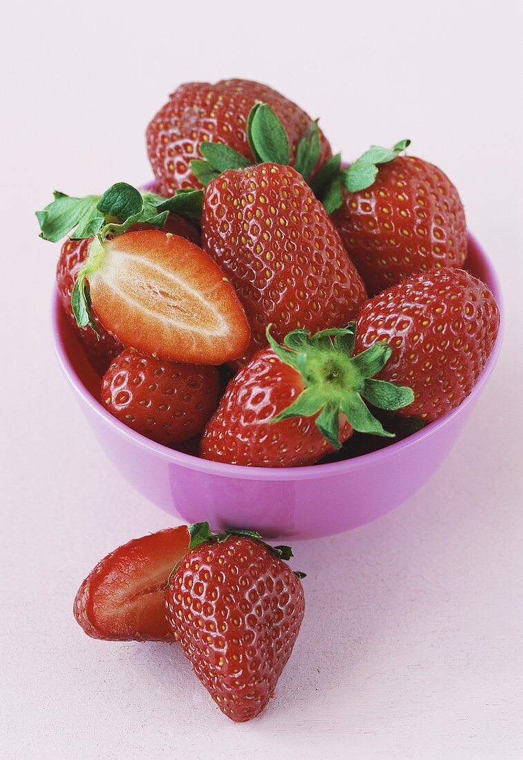 Bowl of fresh strawberries