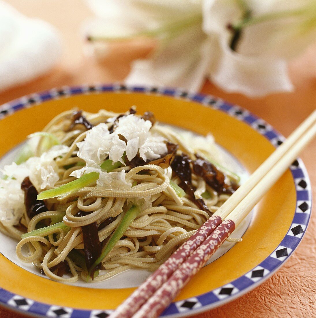 Strips of tofu with mushrooms (China)