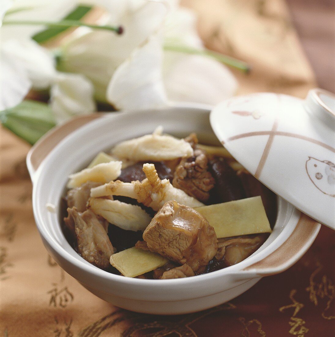 Rabbit stew with Sha Shen roots (China)