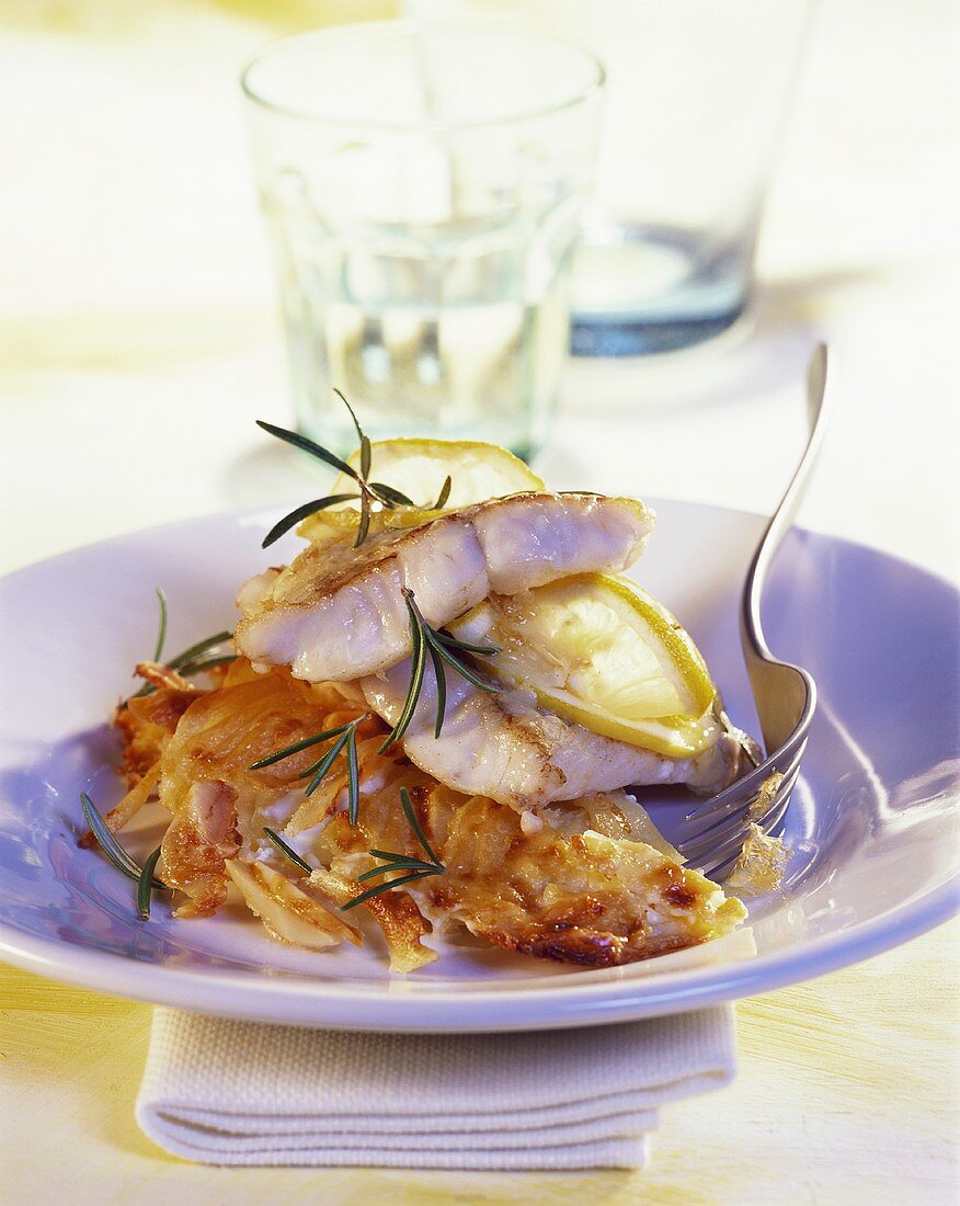 Gebackener Zander auf Kartoffelgratin