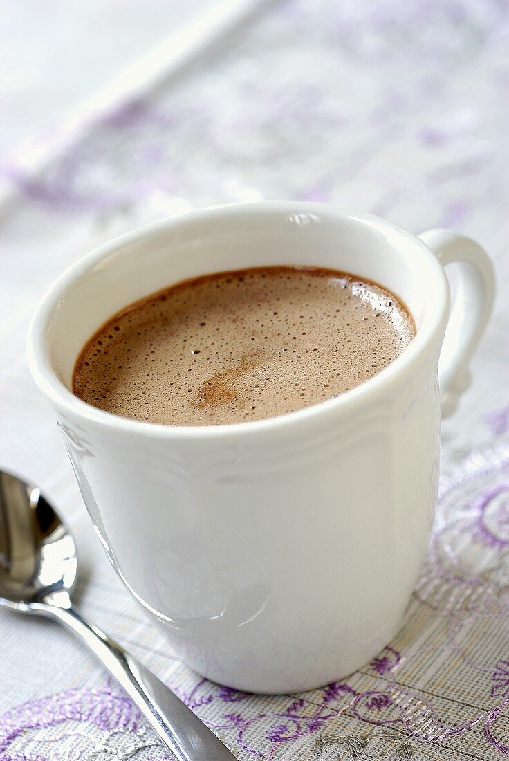 Eine Tasse heiße Schokolade