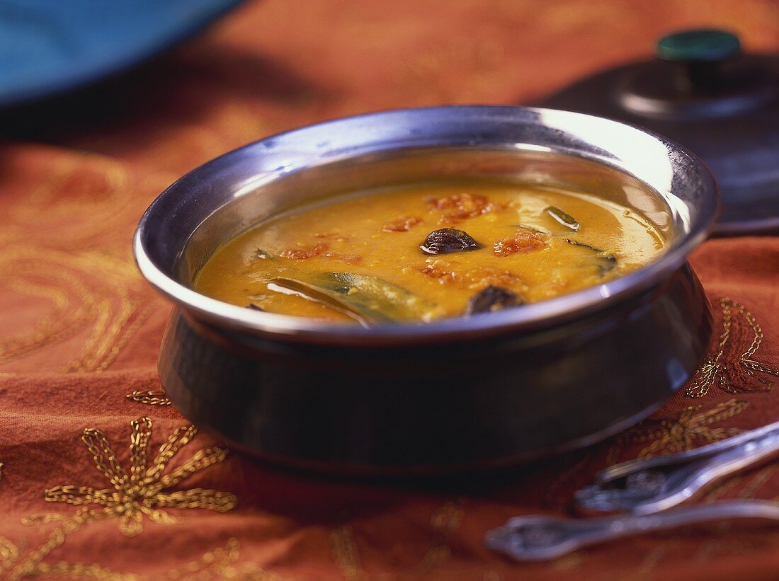 Moong rai dal (Indian dish with mung beans)