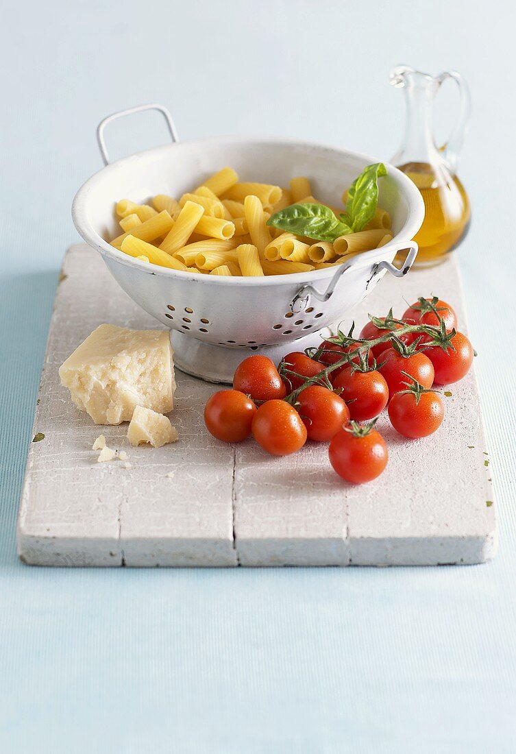 Ingredients for pasta with tomato sauce