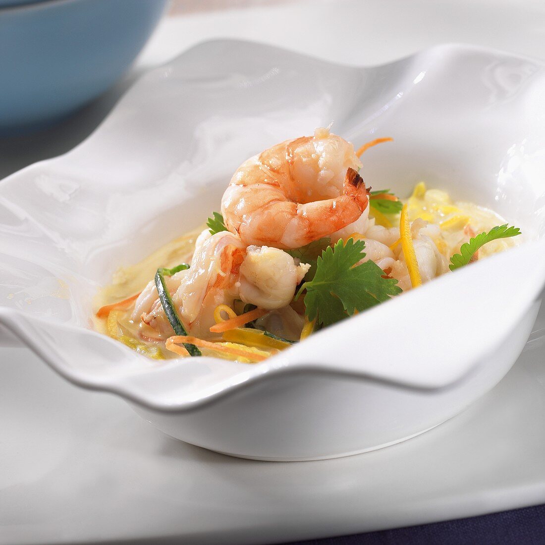 Shrimpssuppe mit Gemüsejulienne