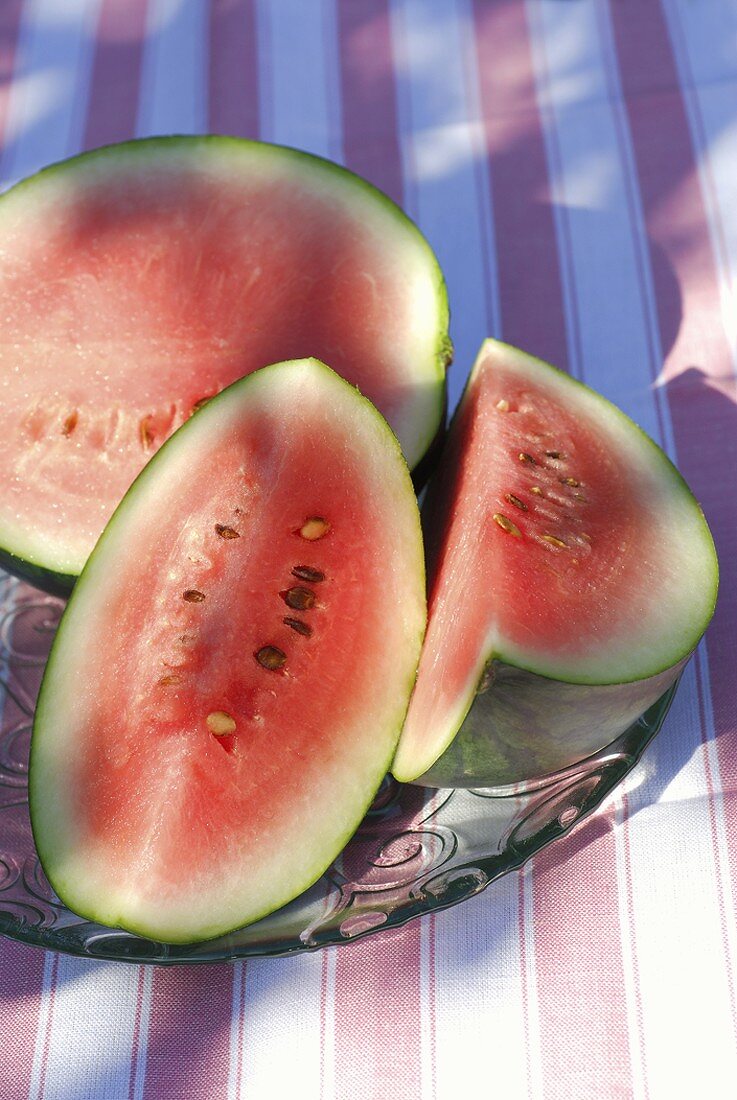 Wassermelone (Hälfte und Viertel)