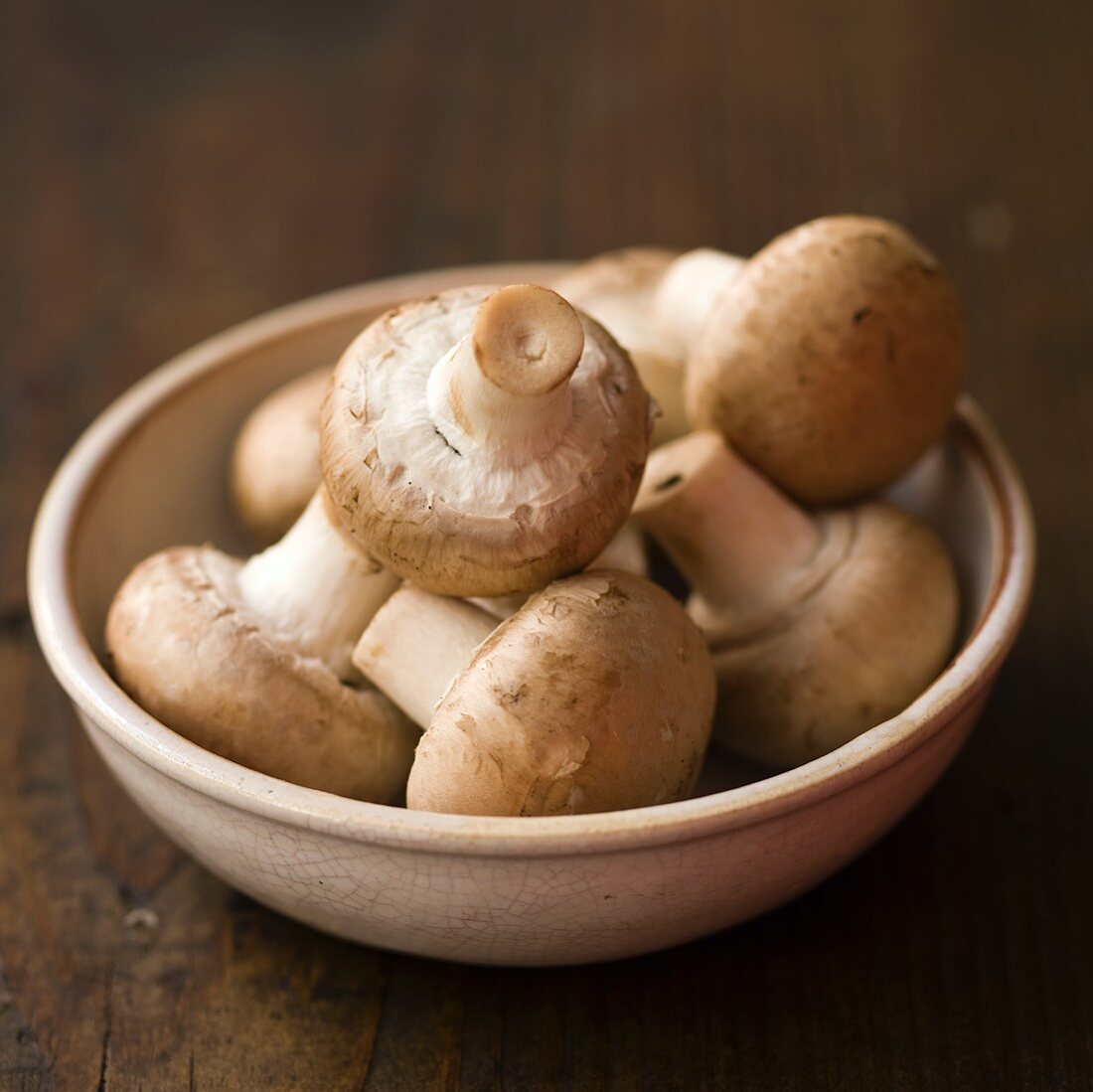 Brown button mushrooms in a dish