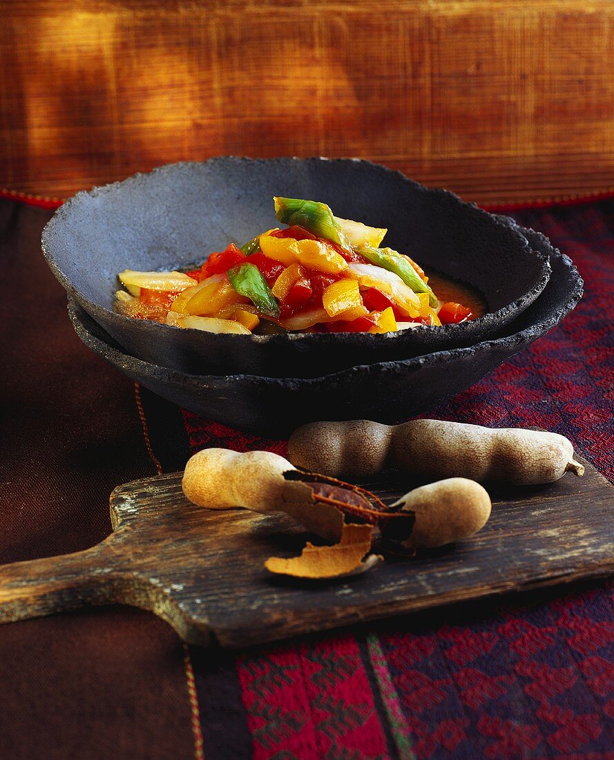 Phadphaggabnammakham (vegetables with tamarind sauce, Thailand)