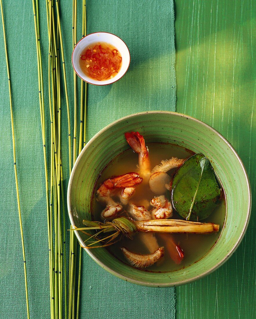 Shrimp soup with oyster mushrooms and lemon grass