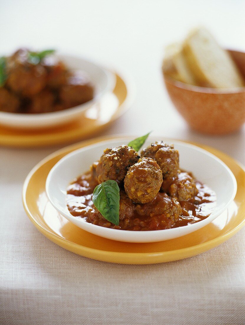 Hackfleischbällchen in Tomatensauce