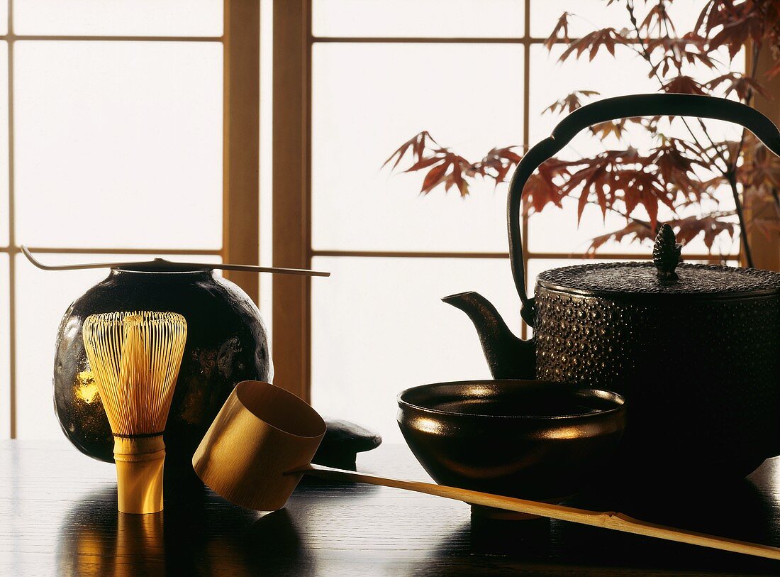Japanische Teekanne,Teebesen; Schöpflöffel,Gefäß