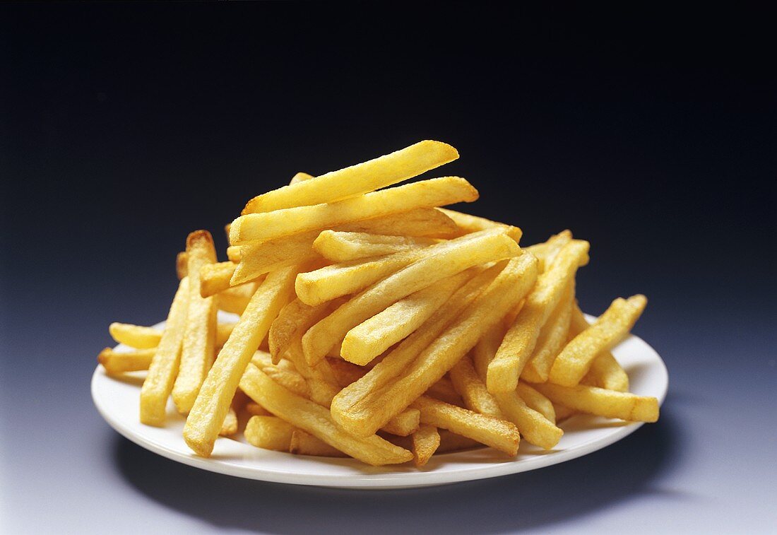 Pommes frites auf Teller