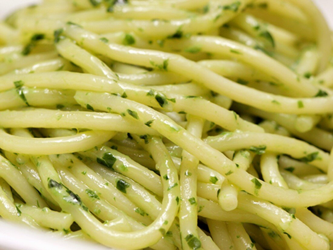 Spaghetti mit Pesto (Ausschnitt)