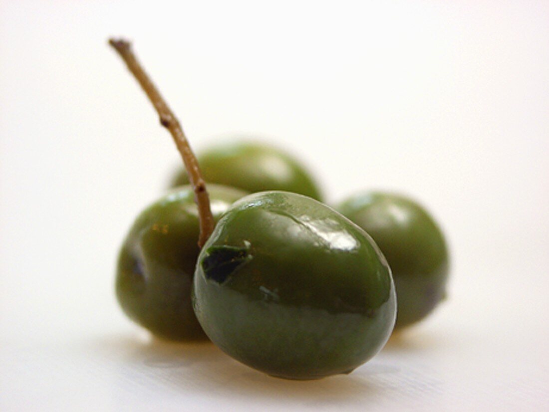 Eingelegte grüne Oliven