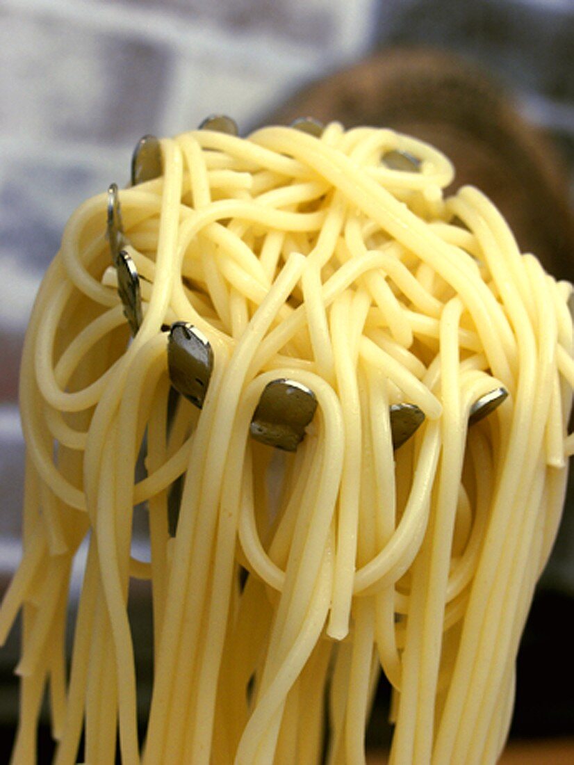 Spaghetti auf Nudelgabel