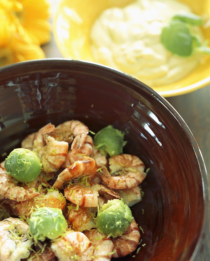 Prawns with avocado balls