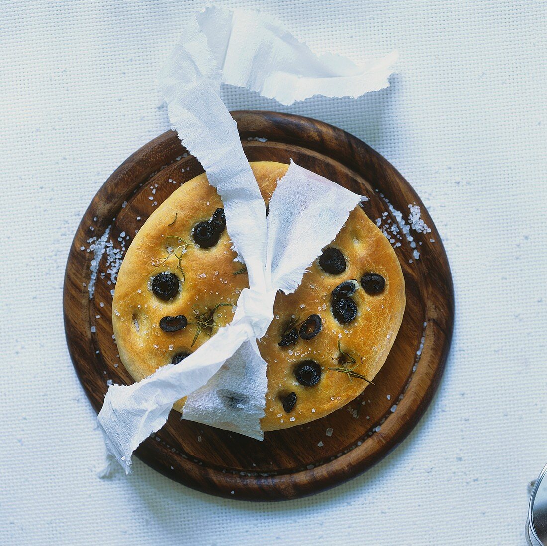 Focaccia con le olive (Flatbread with olives, Italy)