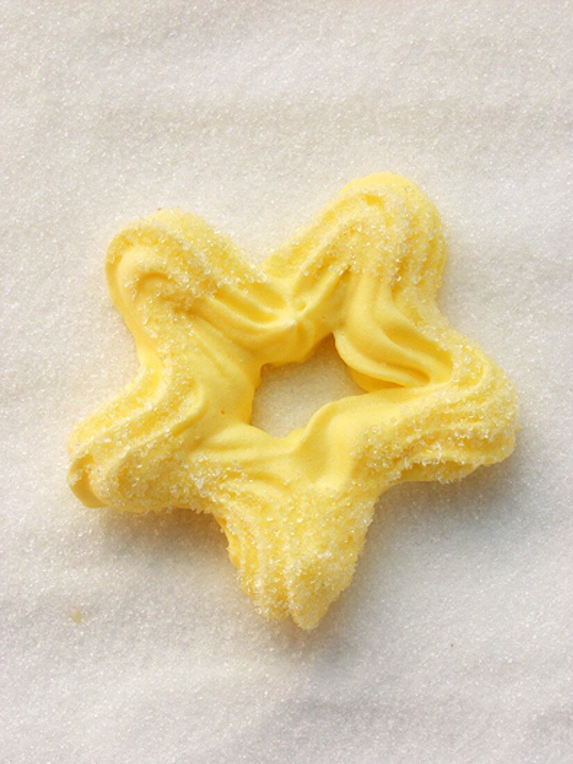 Yellow meringue star