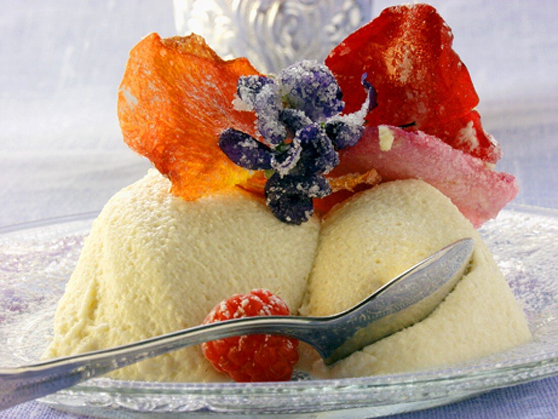 Bavarois with candied flowers