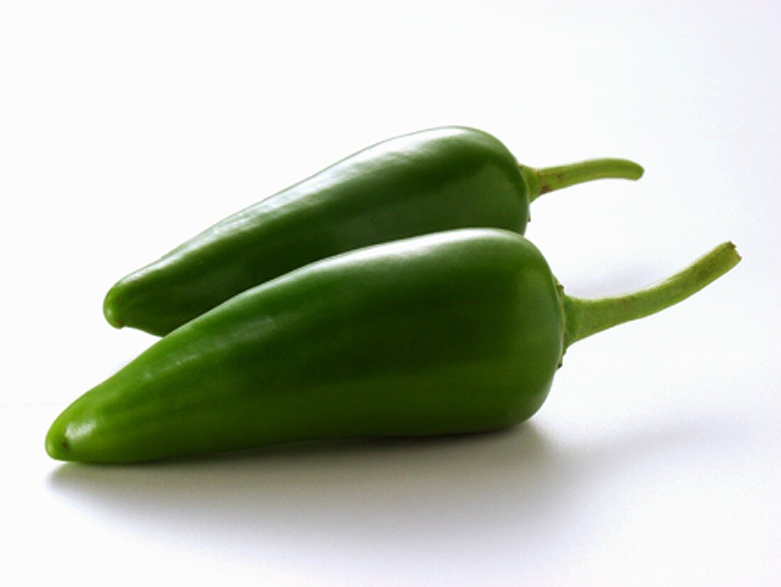 Green chili peppers (Jalapeno)
