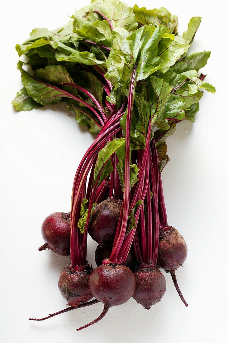 Beetroot with leaves