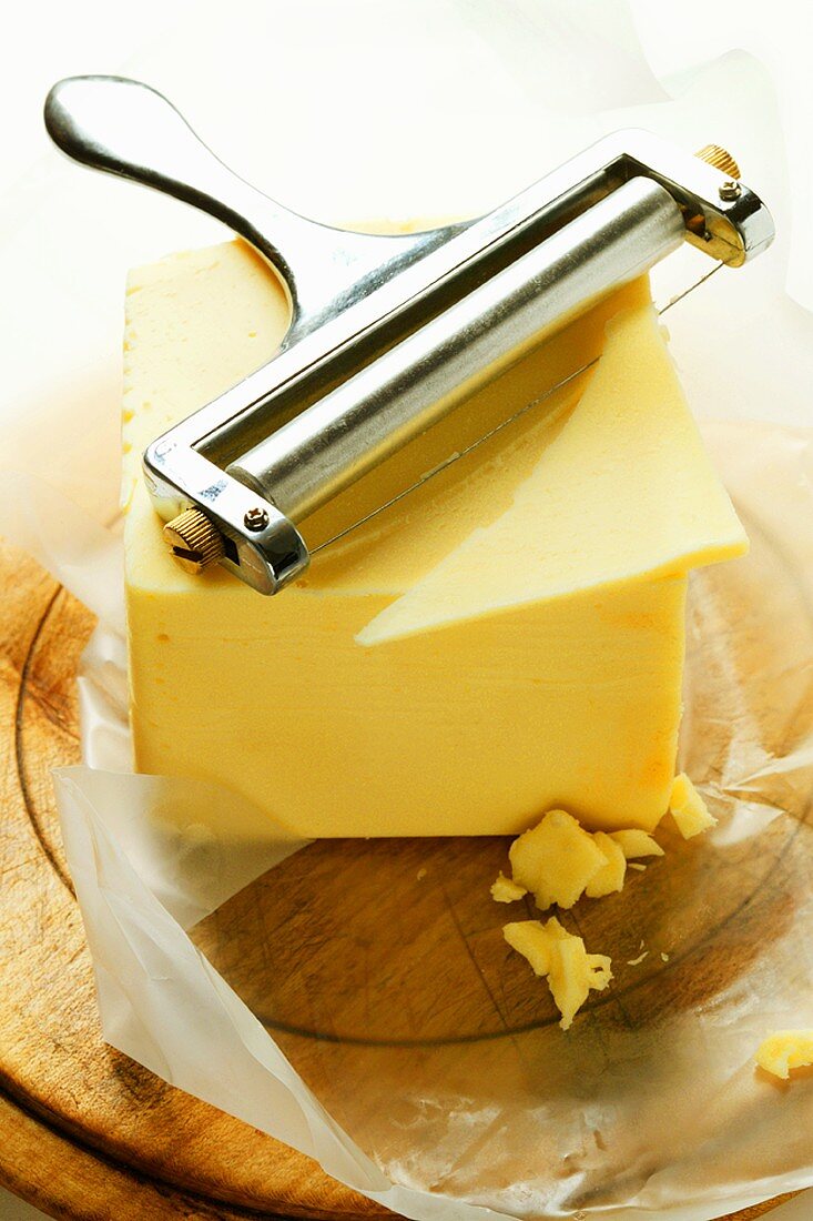 American Cheese mit Käsehobel
