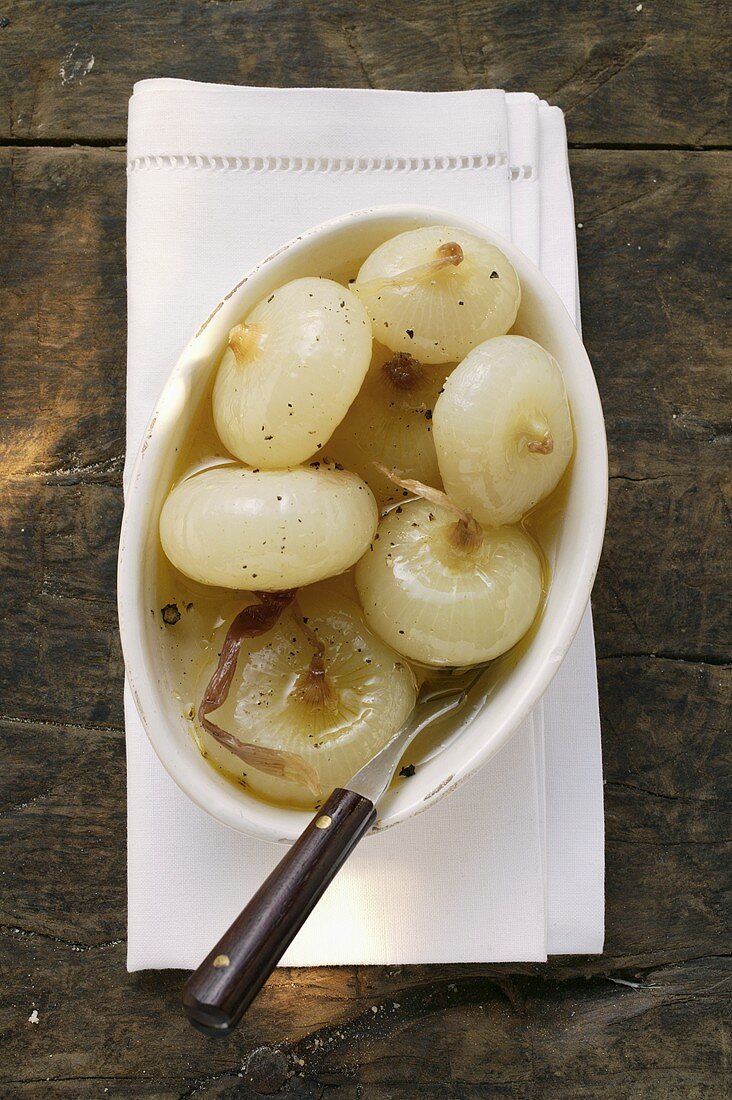 Marinated grilled onions