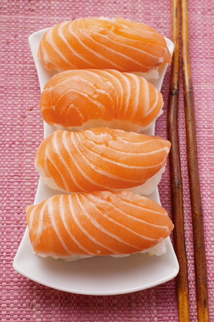 Nigiri-sushi with salmon