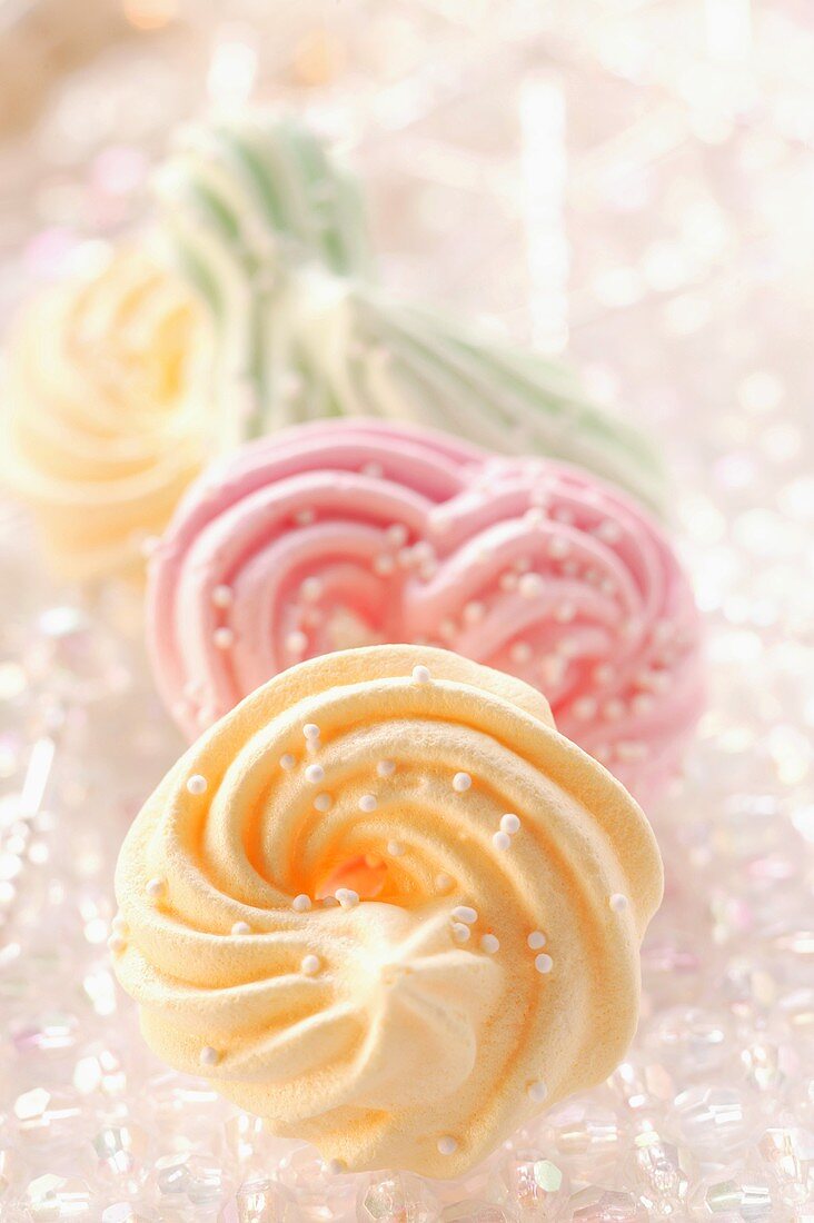 Meringue rings