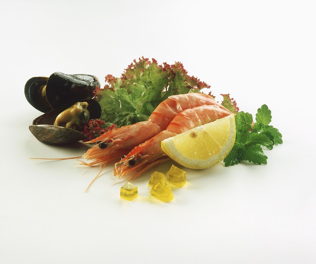 Shrimps and shellfish, garnished with lettuce, mint & lemon