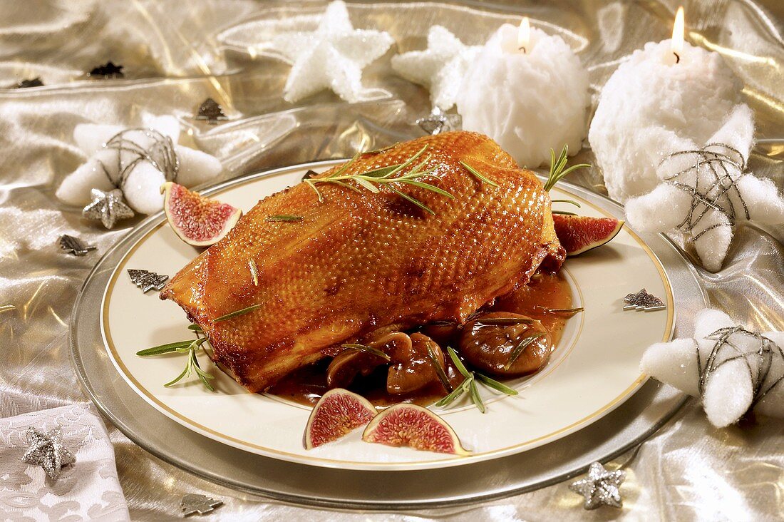 Christmas goose with figs and water chestnuts